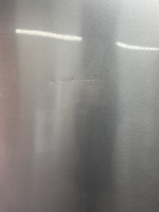 Lodówko Zamrażarkę firmy Hisense  model Kgnf324a++el  A++ 185 cm