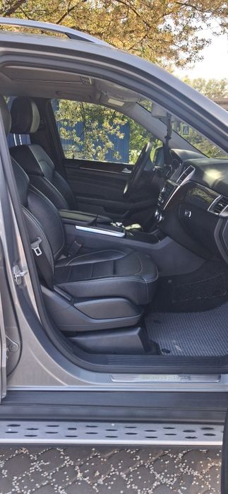 Mercedes Benz ML350