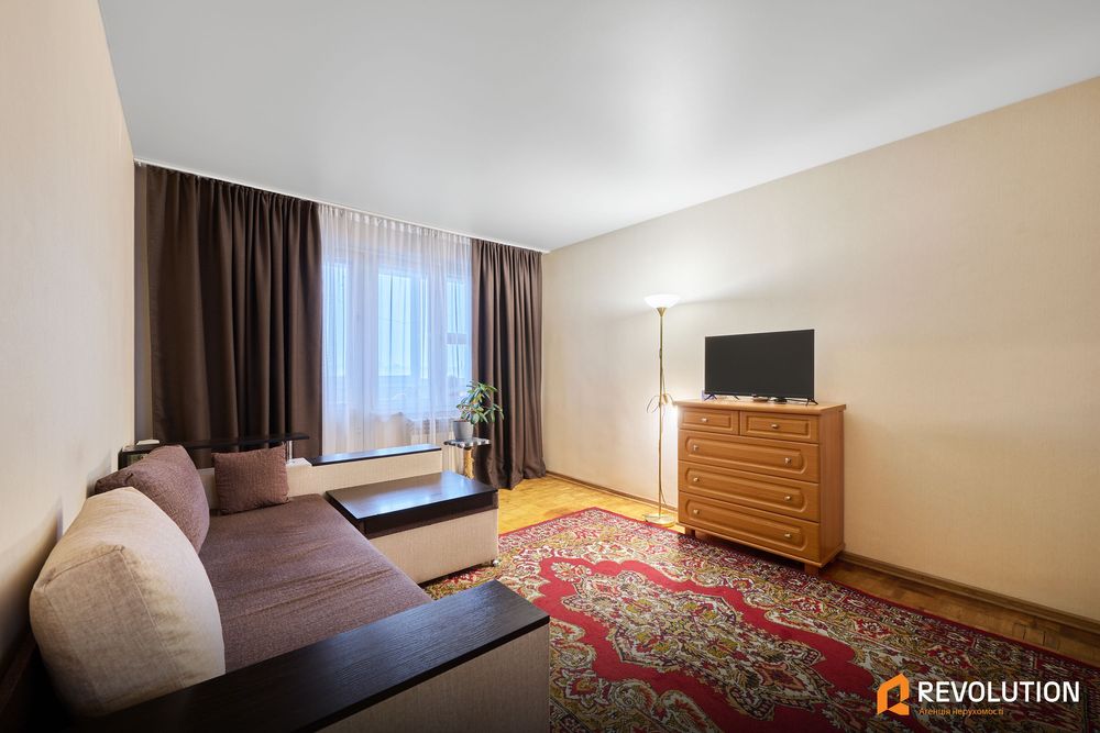 Без %; 3кімнати пр-т Червоної калини 22, державні програми, з ремонтом