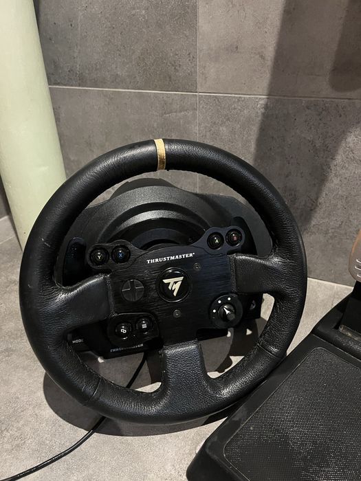 Kierownica thrustmaster TX