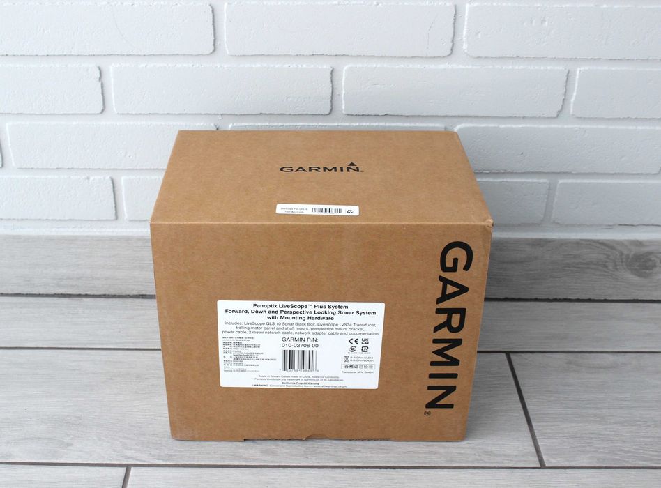 Комплект Garmin Panoptix LiveScope Plus System w/ LVS34 and GLS10 LiveScan