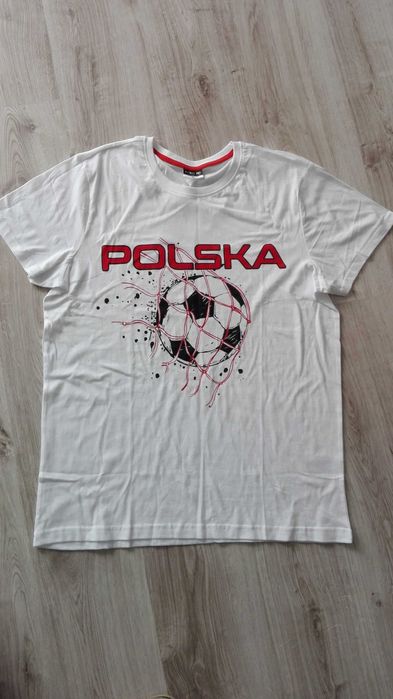 Nowa koszulka Polska 42,44