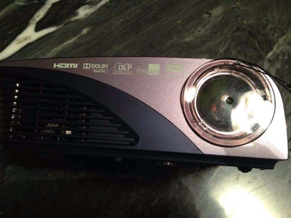 LG Projector - DLP - HS201G-VERY LOW PRICE64586280461315124