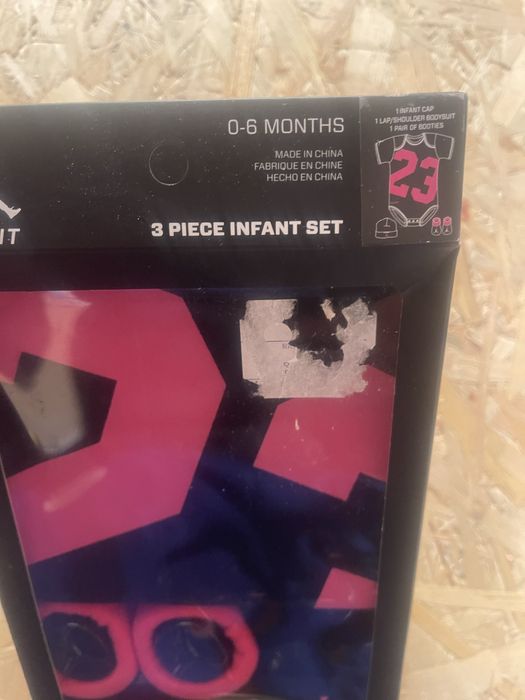 Komplecik jordan dla dziewczynki