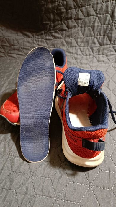 Buty New Balance 570 r. 37 czerwony z granatowym