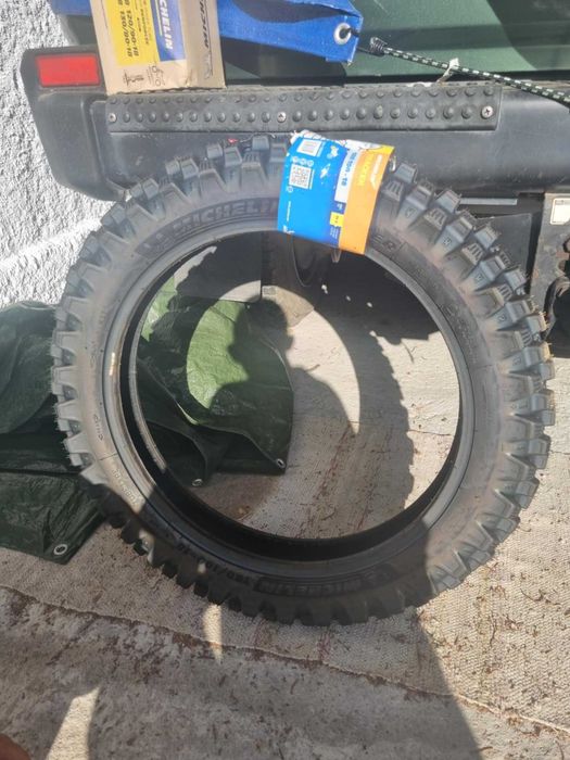 Pneu de Mota Michelin Tracker