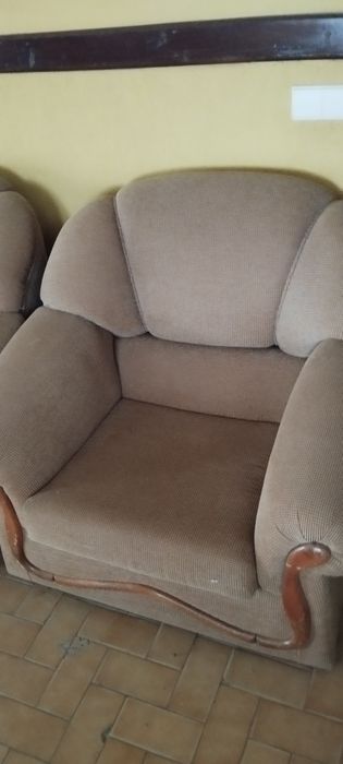 Sofás individuais em tecido