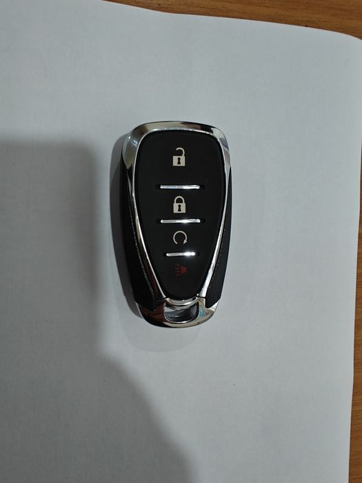 Ключі дистанційного керування авто Chevrolet Bolt