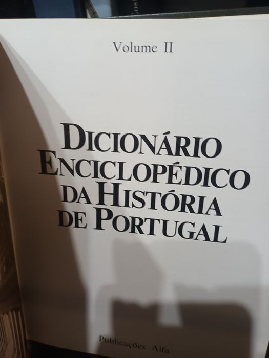 Dicionário enciclopédico da história de Portugal