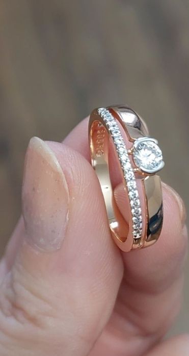 Złoty pierścionek 585