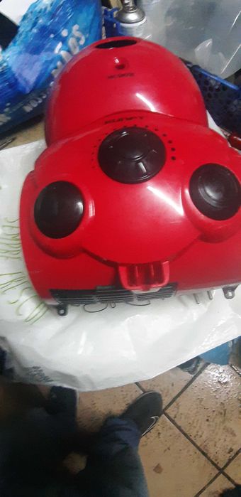 Sucção furiosa no estreito dum canudo