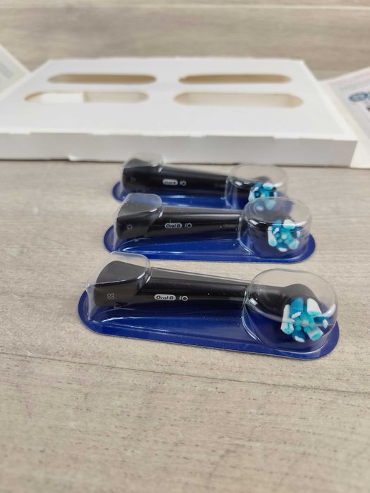 Oral-B iO Ultimate Clean Końcówka wymienna czarna 3 sztuki