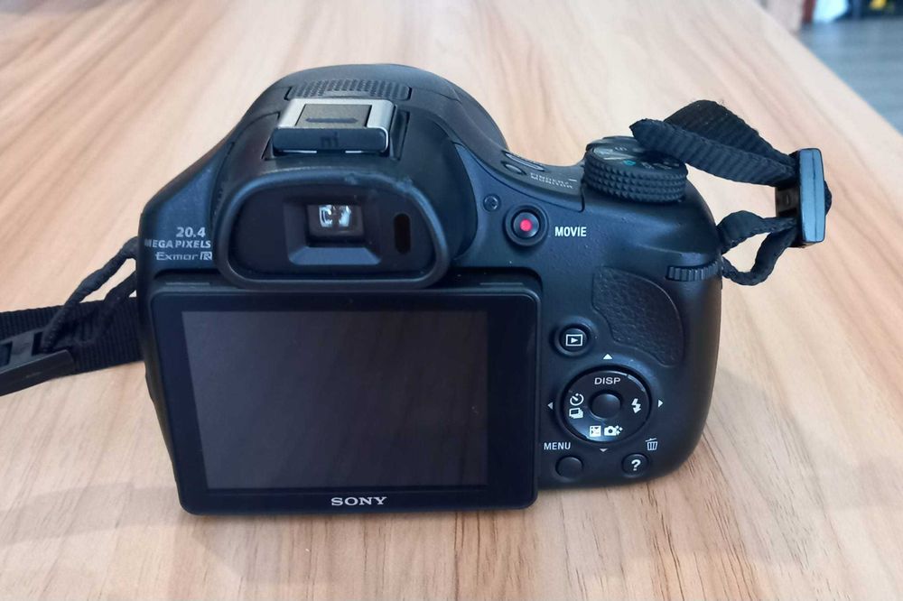 Troco por um smartphone o vendo - Sony DSC-HX400V, zoom 50X