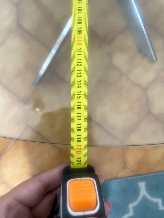 Mesa de Vidro Moderna com Base Metálica