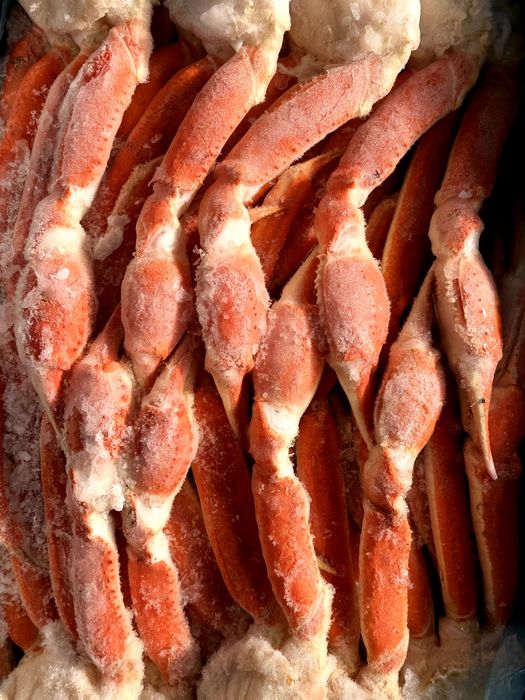 Раки живые и вареные.ЖК Русановская Гавань