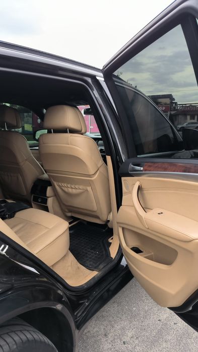 Продам BMW X5 E70