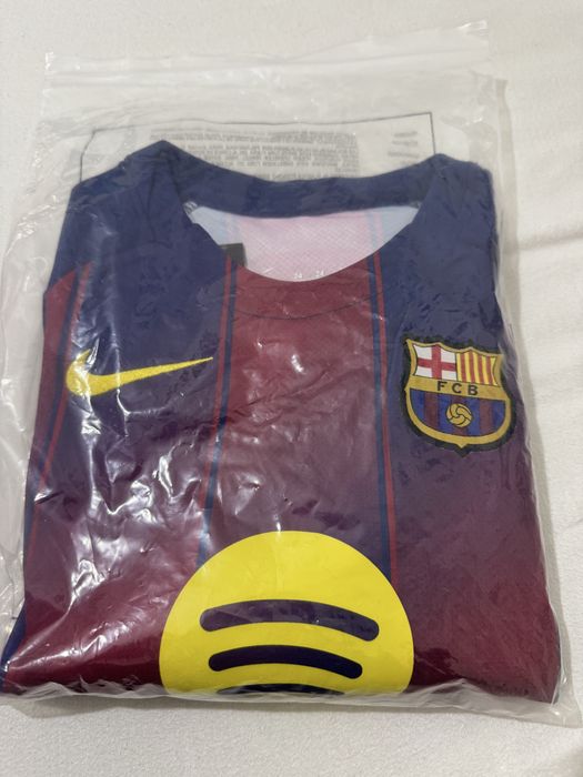 Equipamento Barcelona 8/10 anos