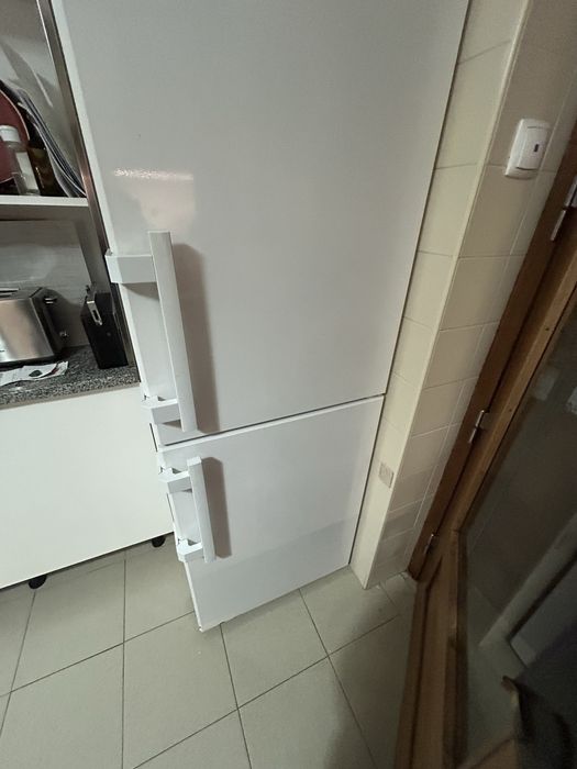 Frigorifico combinado em bom estado