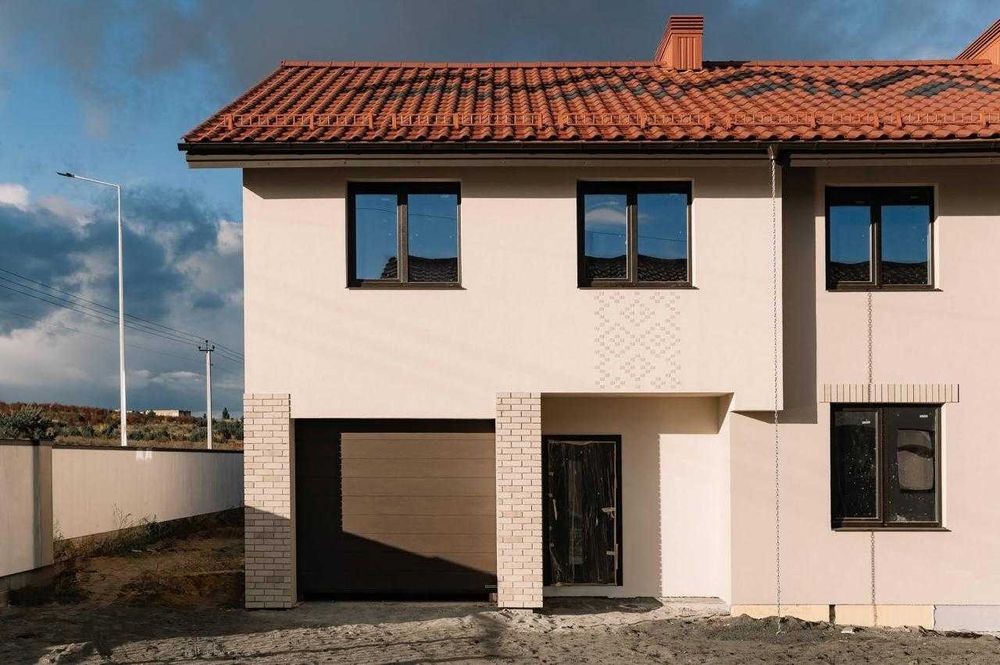 Продаж Ексклюзивного котеджу Етнія - на Щасливому!