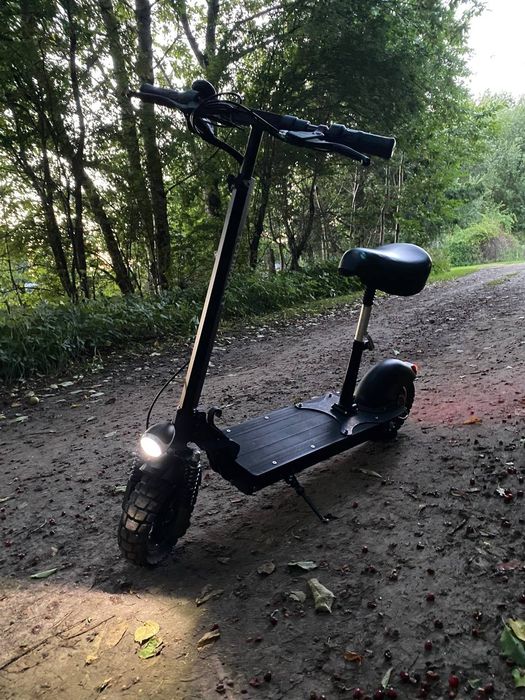 Sprzedam hulajnogę elektryczną