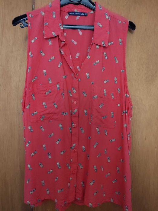 Blusa Rosa com Ananás