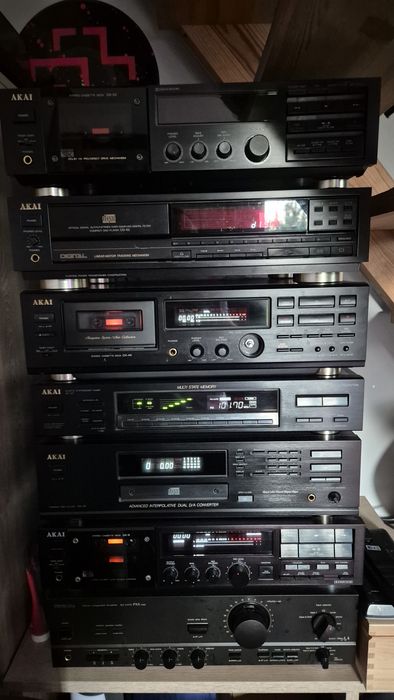 Odtwarzacz Akai CD-62 +Wzmacniacz Technics SU-V470+ słuchawki Sony