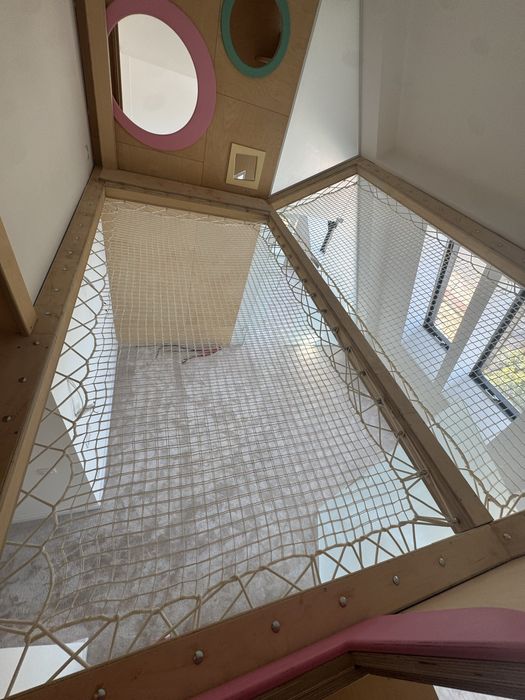 Канатний перехід між кімнатами (дизайнерський, для дитячої)