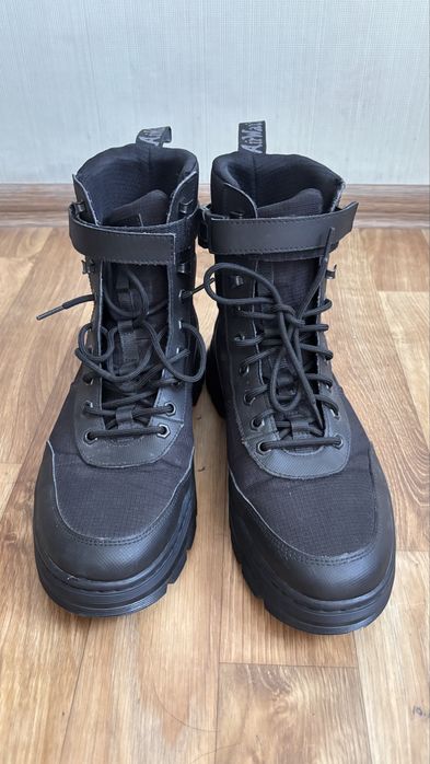 Черевики Dr. Martens Combs Tech Boots Black