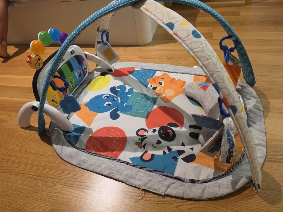 Tapete/ginásio para bebe