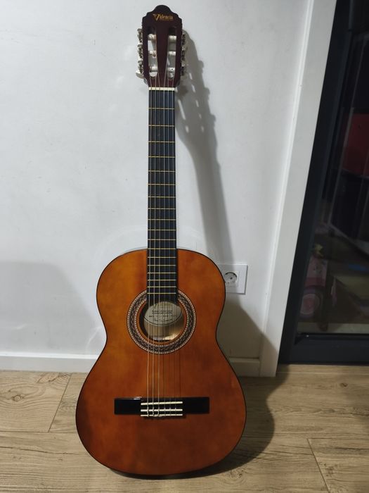 Guitarra Valência 3/4 modelo vc103