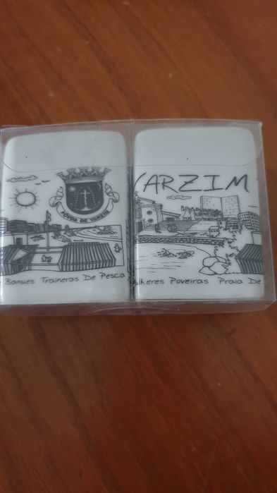 Pimenteiro e saleiro445038836592168961