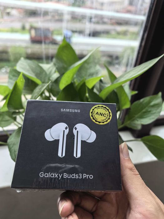 Samsung Galaxy Buds 3 Pro White