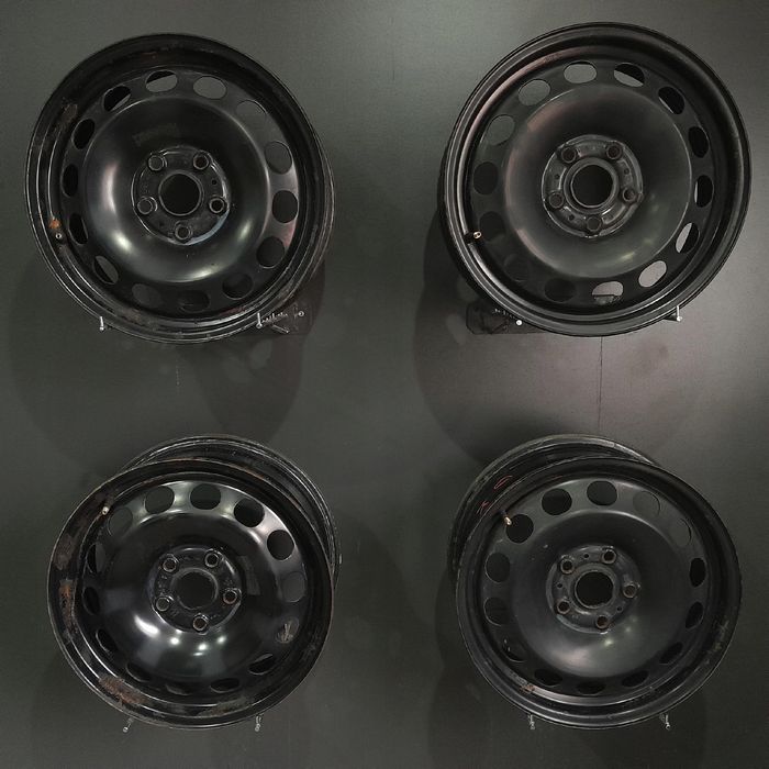 Felgi 16 5x112 Volkswagen Golf VII VI V, Caddy, Seat Leon III (F13532-24)