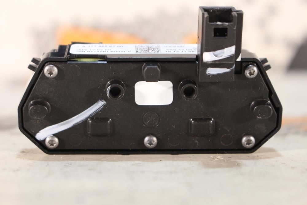 Botão / interruptor electromecânico / relé MERCEDES-BENZ Classe A (W17