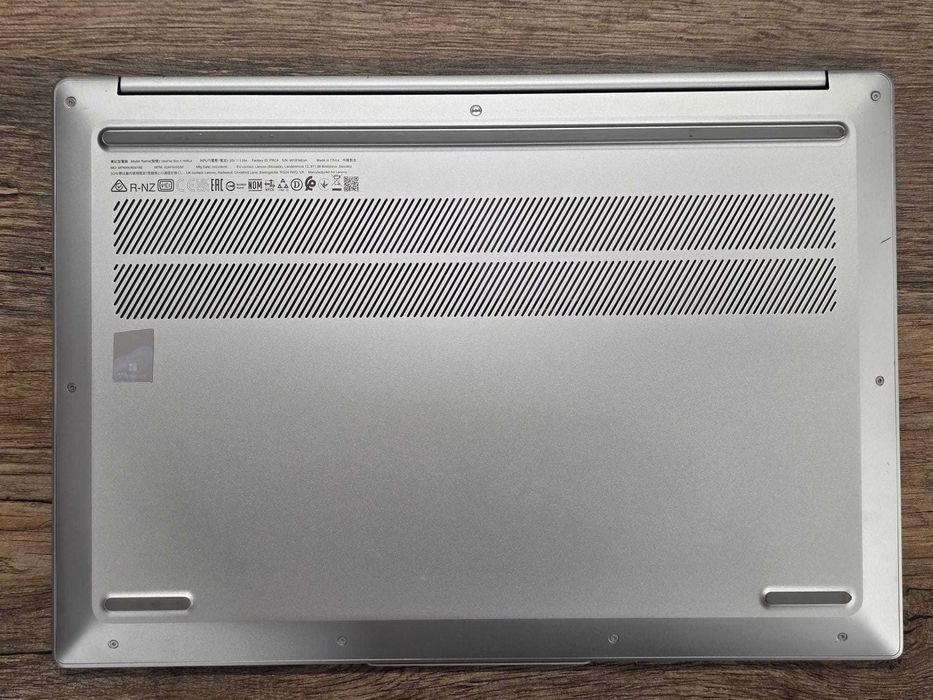 Laptop Lenovo IdeaPad Slim 5 16IRL8 i7-13620H/16GB/1024GB/WIN11 stan db gwarancja