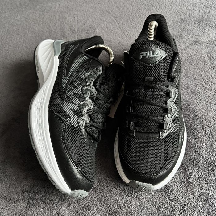 Чоловічі кросівки Fila energized. P. 40. НОВІ!!!