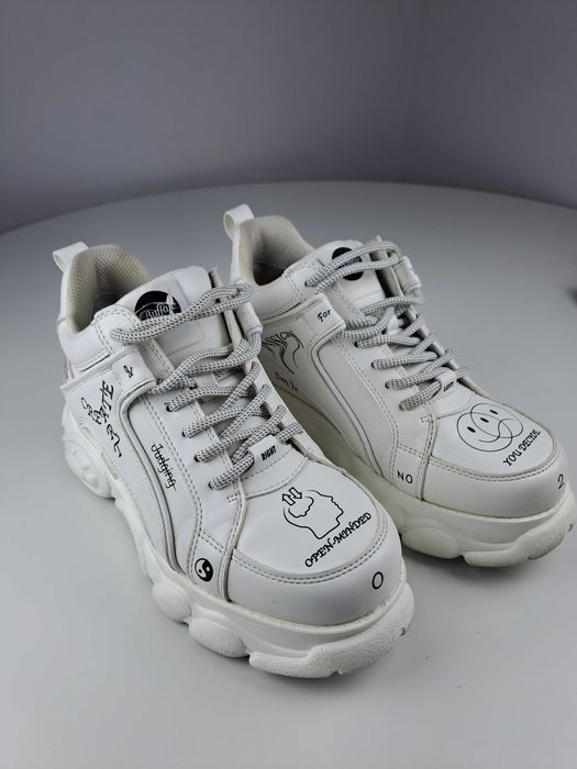 Białe  Sneakersy Buffalo CLD Corin Chunky Platform r. 40 (25cm) A87