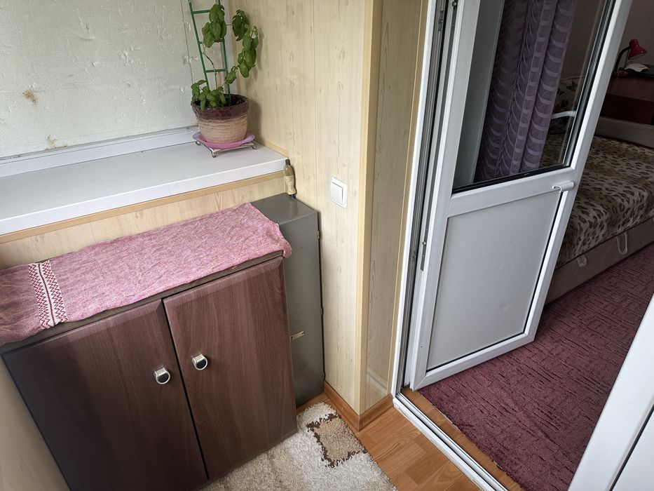 Продаж 2 кімнати гуртожиток Нивки Кирпоноса Петріва Шевченківський