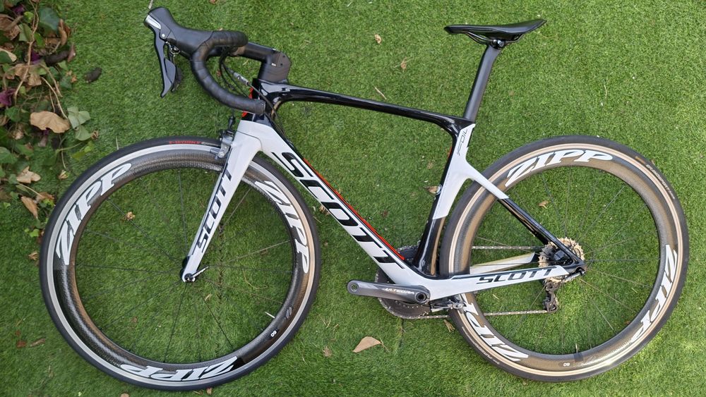 Rodas Zipp 404 Carbono oportunidade