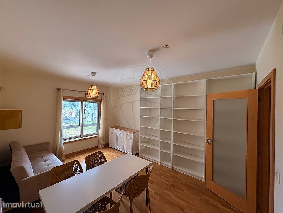 Apartamento T1 para arrendamento