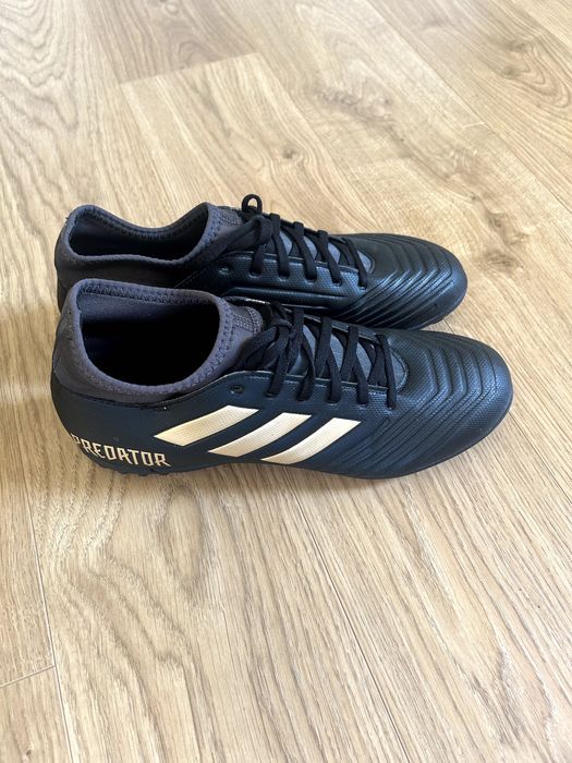 Buty sportowe adidas predator 42 2/3 nowe!