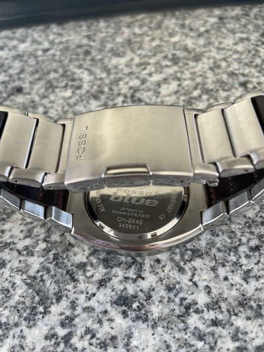 Relógio Fossil castanho e cromado