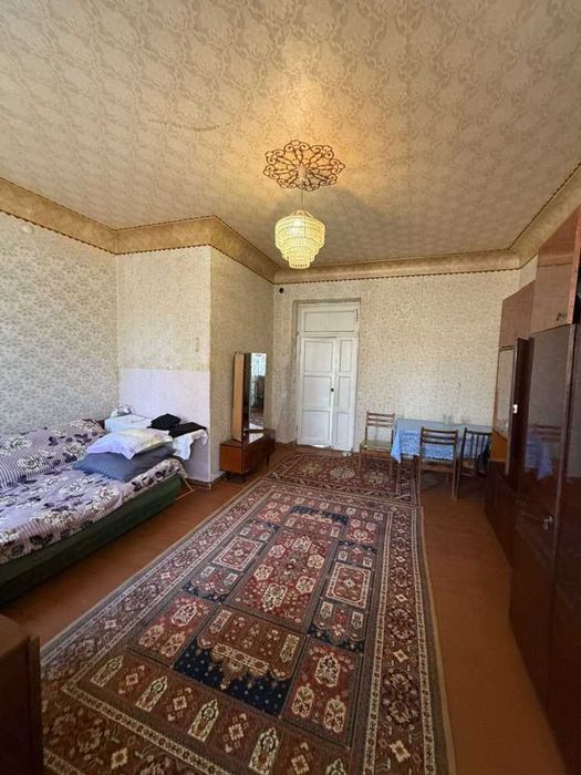 3к квартира 80м2 поверх 4/5 на Юліана Матвійчука сталінка