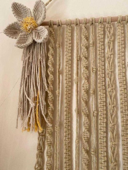 Painel decorativo Macramé com flores