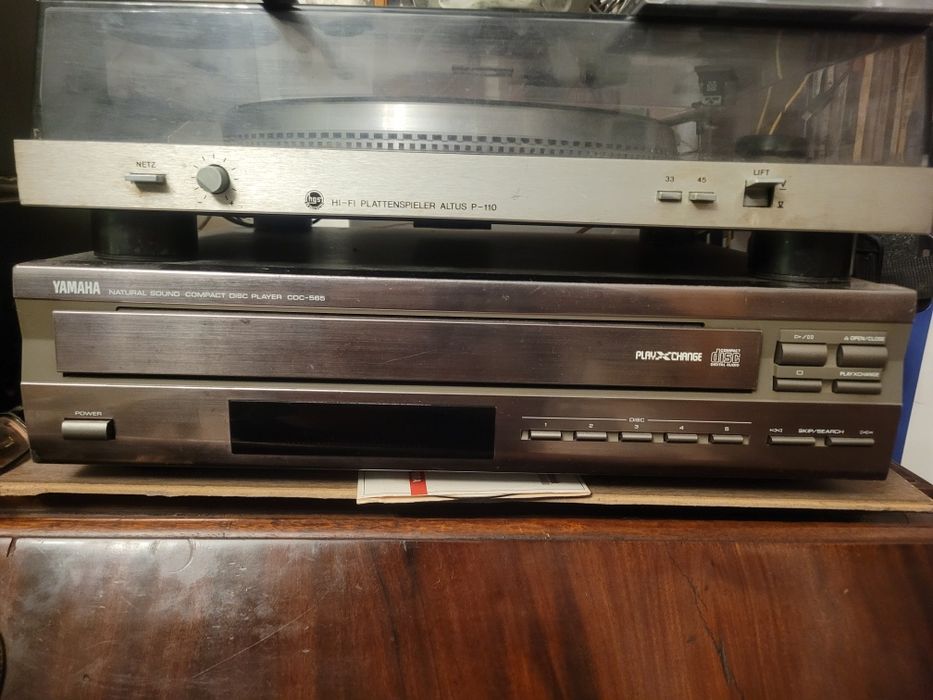 Odtwarzacz CD Yamaha
