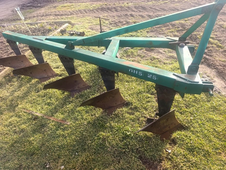 Плуг.     Пн 5-25