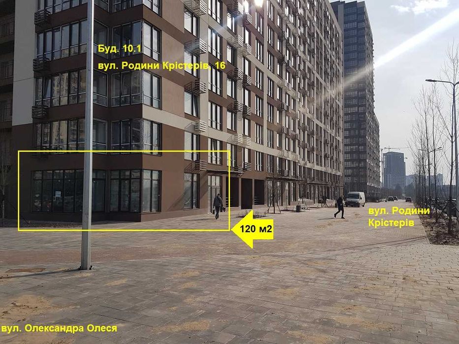 Фасад, кутове, ЖК Варшавський-2, навпроти ТЦ, вул.Олеся/вул.Крістерів