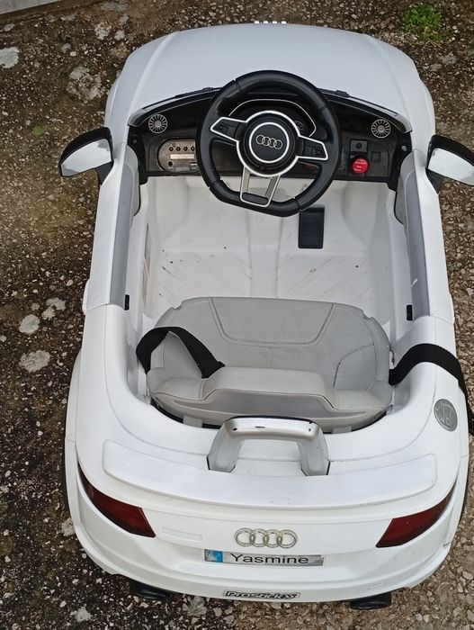 Audi TT RS 12v infantil