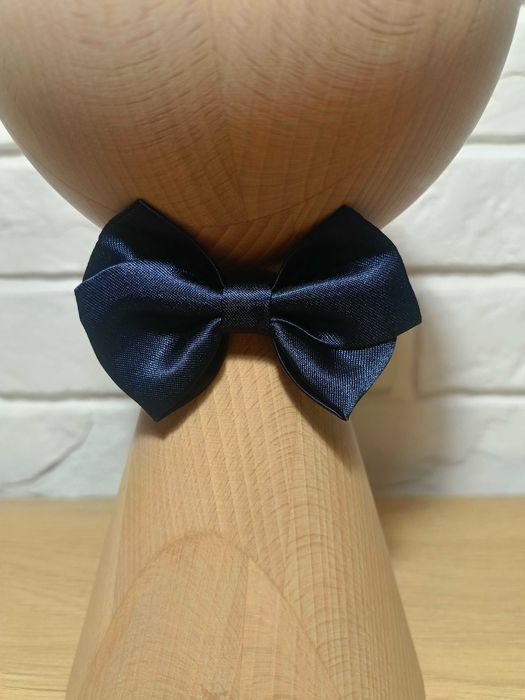 Granatowa satynowa muszka 9 cm