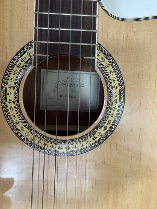 Guitarra acustica eletrica